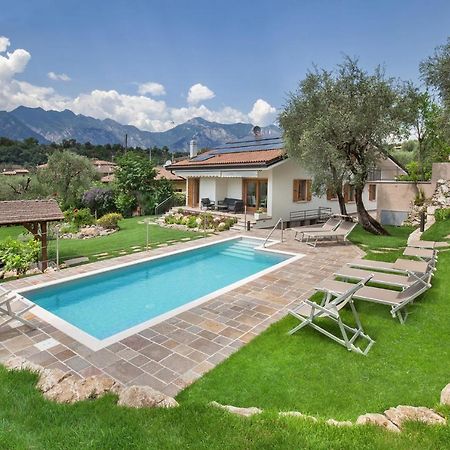 Villa Fani-Wellness & Relax Malcesine Buitenkant foto