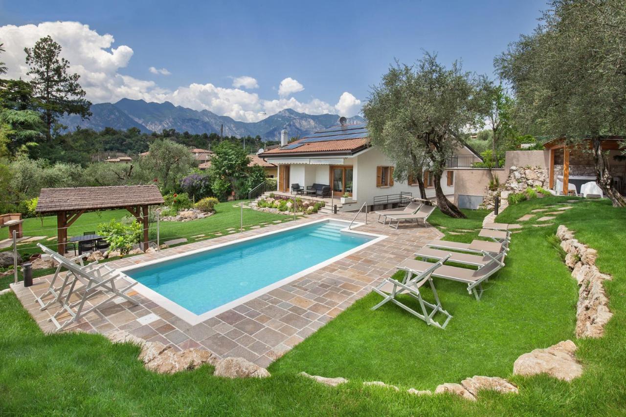 Villa Fani-Wellness & Relax Malcesine Buitenkant foto